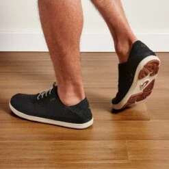 OluKai Nohea Moku - Black -Island Sole Outlet Store 10283 4040 102 M NoheaMoku BlkBlk Web Opt