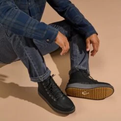 OluKai Mōlina - Black 10 OluKai Mōlina - Black -Island Sole Outlet Store 10501 4040 102 M MOLINA BlackBlack V2