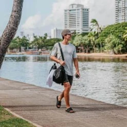 OluKai Maha 'Olu - Black -Island Sole Outlet Store 10517 4040 103