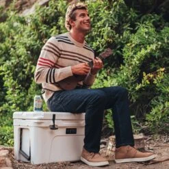 OluKai Papakū 'Ili - Tan -Island Sole Outlet Store 10520 3434 102