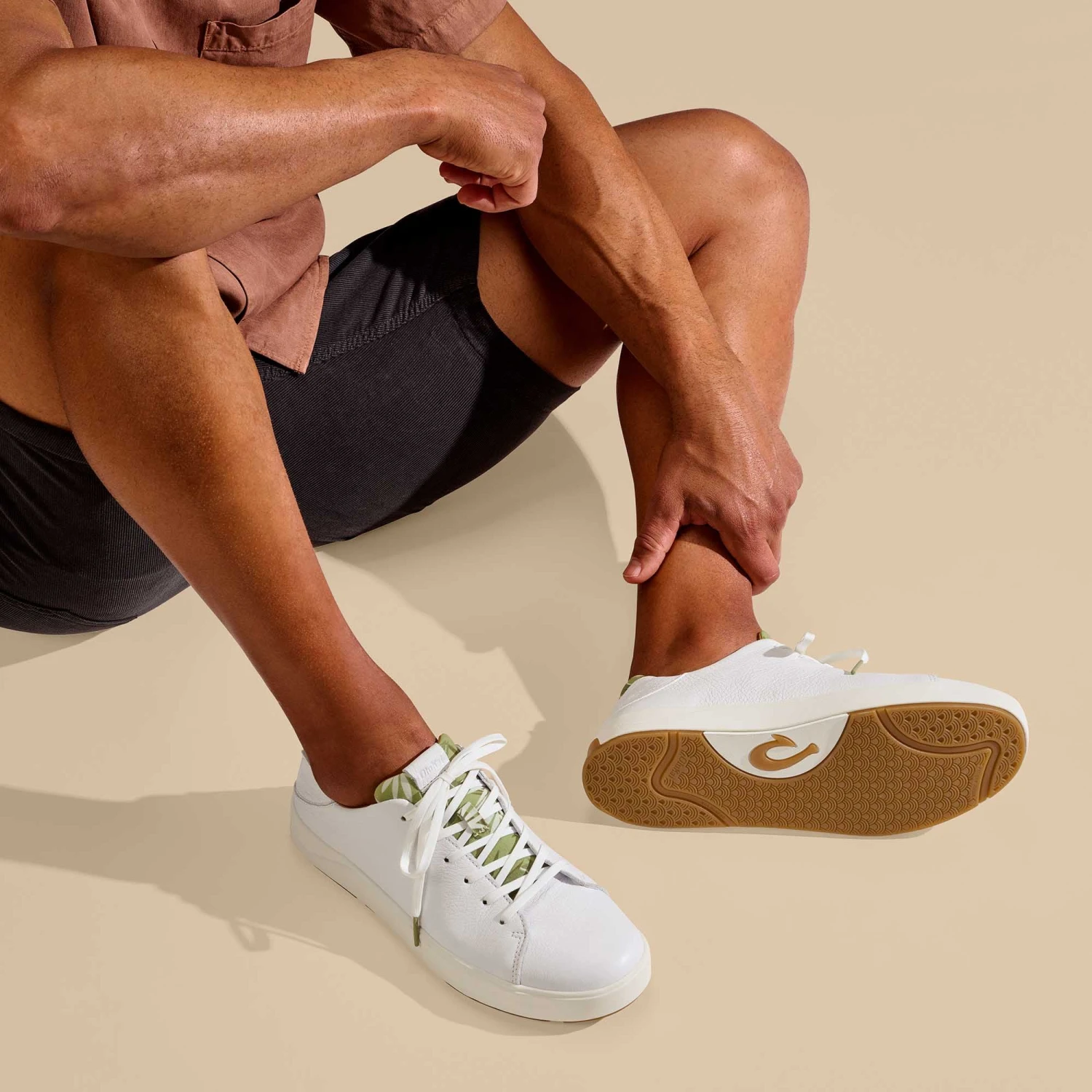 OluKai Lae‘ahi Pili - White / Aloha 5 OluKai Lae‘ahi Pili - White / Aloha - Image 5