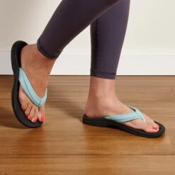 OluKai ‘Ohana - Sea Glass / Black -Island Sole Outlet Store 20110 1V40 102 W Ohana SeaglBlk Web Opt