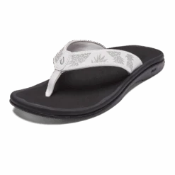OluKai ‘Ohana - Bright White / Hua -Island Sole Outlet Store 20110 WBHQ AMZ Ohana BrightWhiteHua