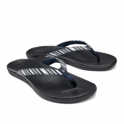 OluKai Ho‘ōpio - Blue Depth / Stripe -Island Sole Outlet Store 20294 TFZP 003 W Hoopio BlueDepthStripe
