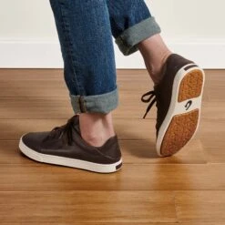 OluKai Pehuea Lī ‘Ili - Dark Java -Island Sole Outlet Store 20433 4848 102 W PehueaLi ili DkjDkj Web Opt