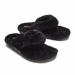 OluKai Kīpe'a Heu - Black -Island Sole Outlet Store 20464 4040 003 W KipeaHeu BlkBlk