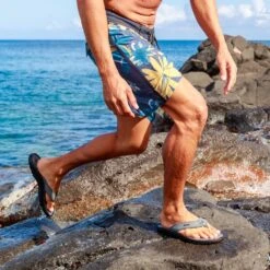 OluKai ‘Ohana - Stone -Island Sole Outlet Store Ohana Stone galleryimage 05 45bd78ea 94b1 4963 af5e 2098eef5bd23